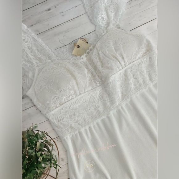 NEW Lace Cap Sleeve Bralette Tunic Top - Picture 2 of 6